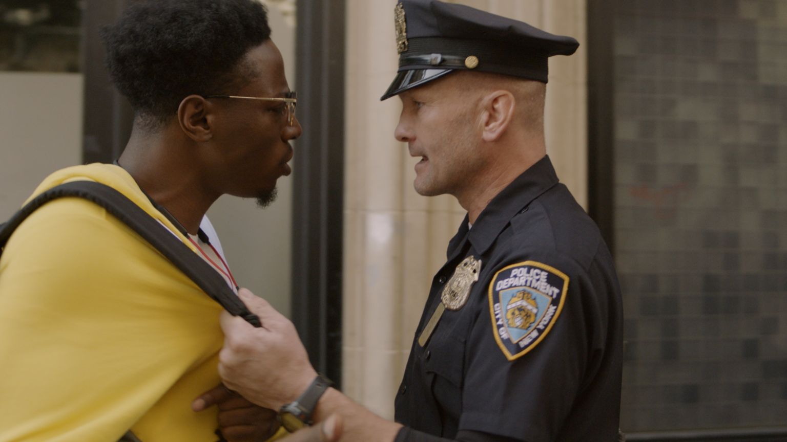 Recensie 'Two Distant Strangers' FilmVandaag.nl